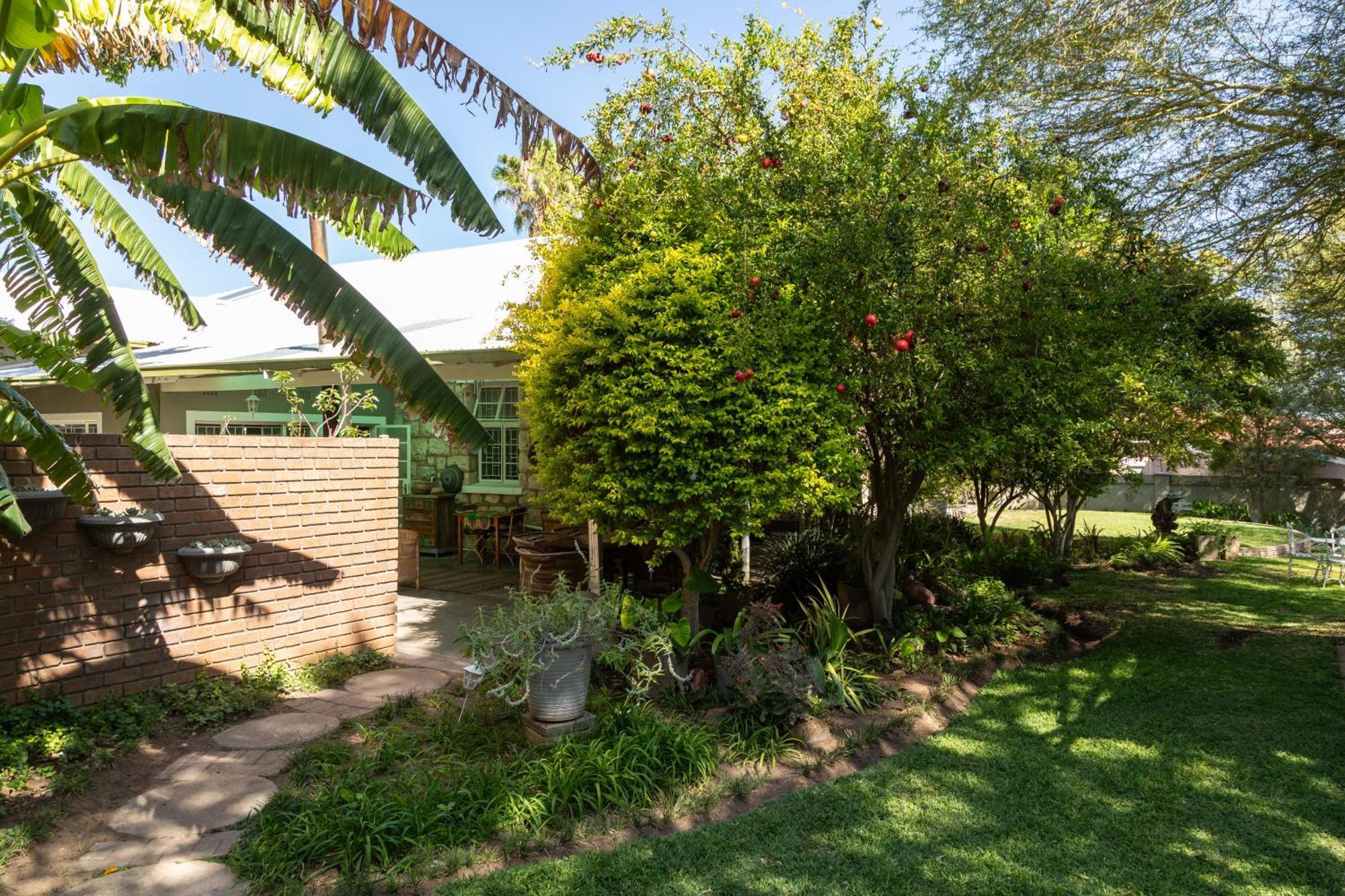 Hh 820 Accomodation Grootfontein ภายนอก รูปภาพ
