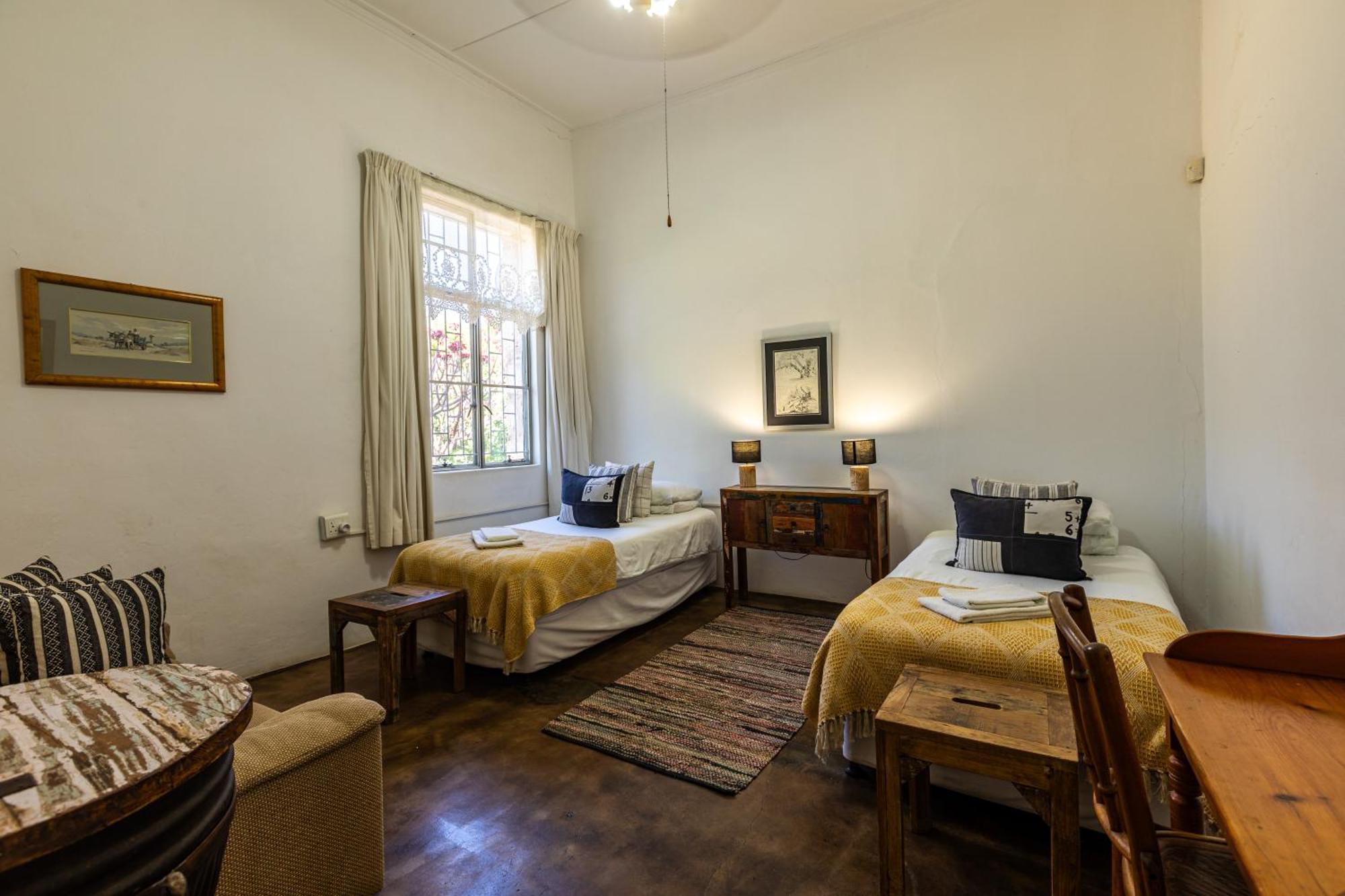Hh 820 Accomodation Grootfontein ภายนอก รูปภาพ