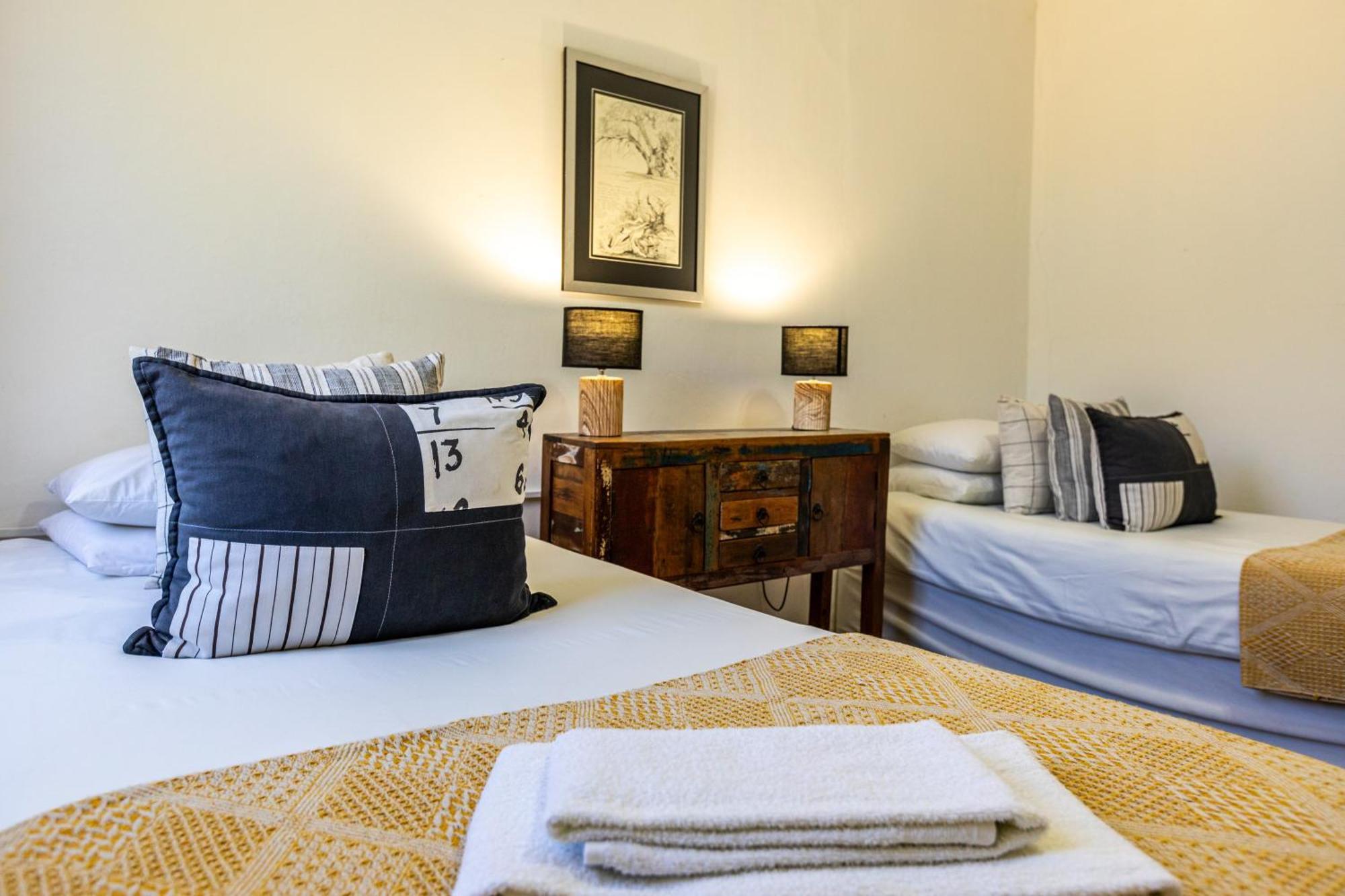 Hh 820 Accomodation Grootfontein ภายนอก รูปภาพ